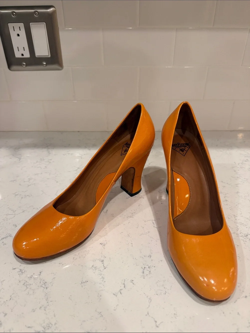 John Fluevog Patent Orange Round-Toe Block Heel Pumps Size 8.5 Dopamine Dressing